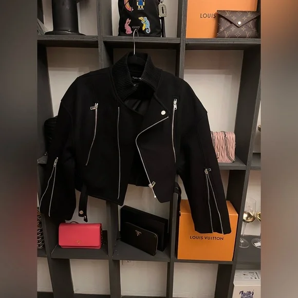 Zara Women's Black wool Jacket - Picture 5 of 10